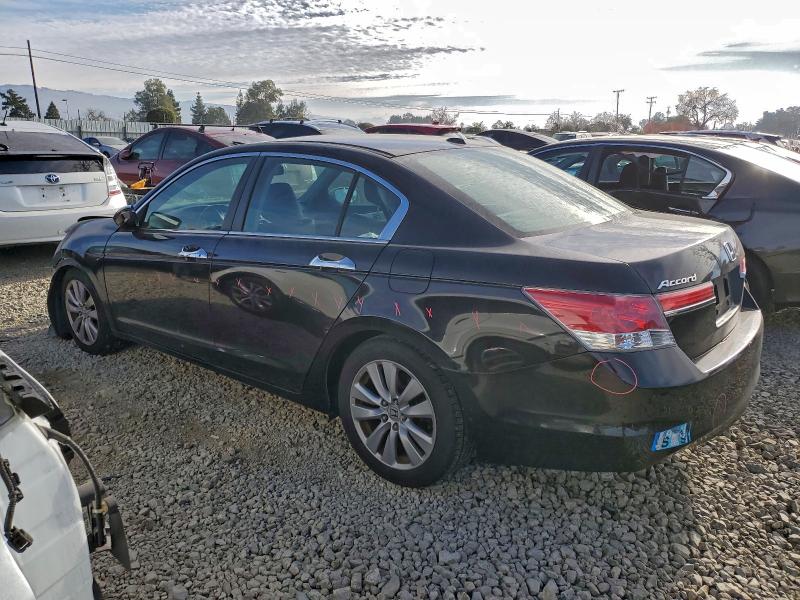 Photo 2 from auction – 2012 HONDA ACCORD EXL with VIN 1HGCP3F88CA033965