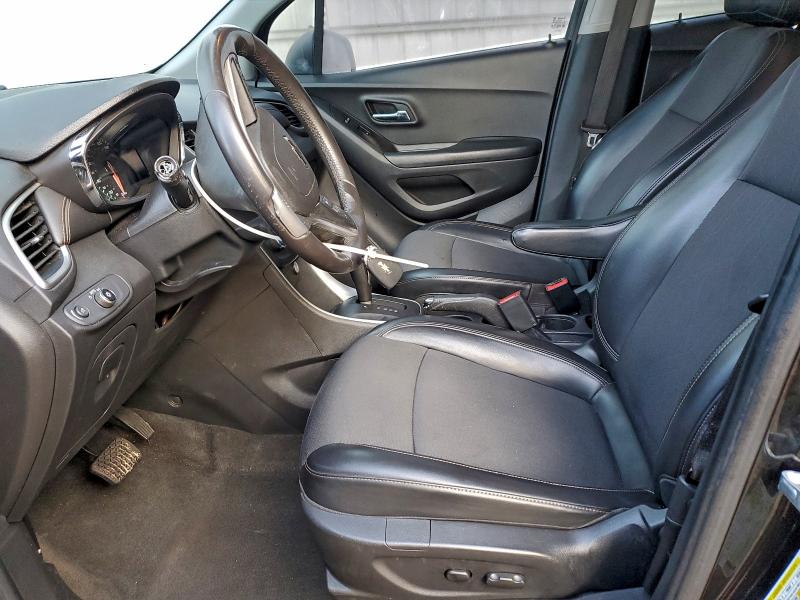 Photo 7 from auction – 2021 CHEVROLET TRAX 1LT with VIN KL7CJPSM6MB376910