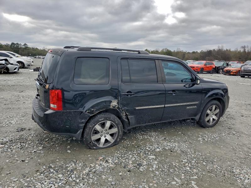 Photo 3 from auction – 2014 HONDA PILOT TOUR with VIN 5FNYF3H91EB024516