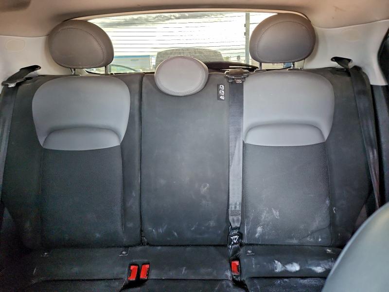 Photo 10 from auction – 2016 FIAT 500X EASY with VIN ZFBCFXBT9GP371920