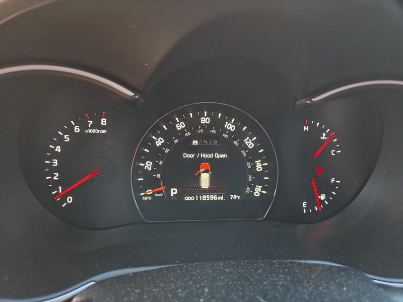 Photo 9 from auction – 2014 KIA SORENTO with VIN 5XYKT4A63EG469305