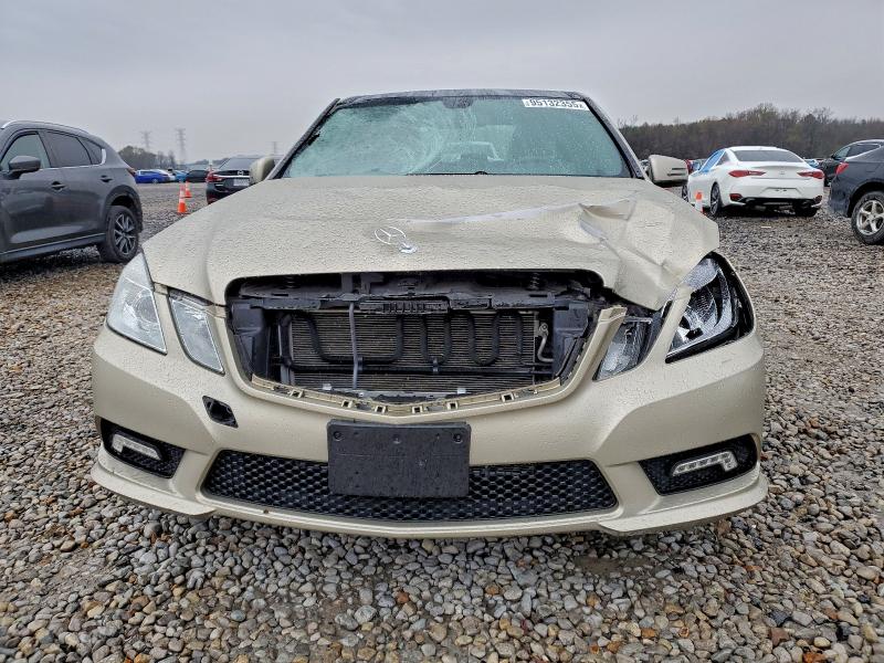 Photo 5 from auction – 2011 MERCEDES-BENZ E 350 with VIN WDDHF5GBXBA494294