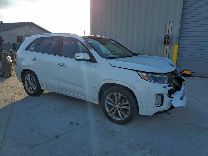 Photo 4 from auction – 2014 KIA SORENTO SX with VIN 5XYKW4A72EG454584