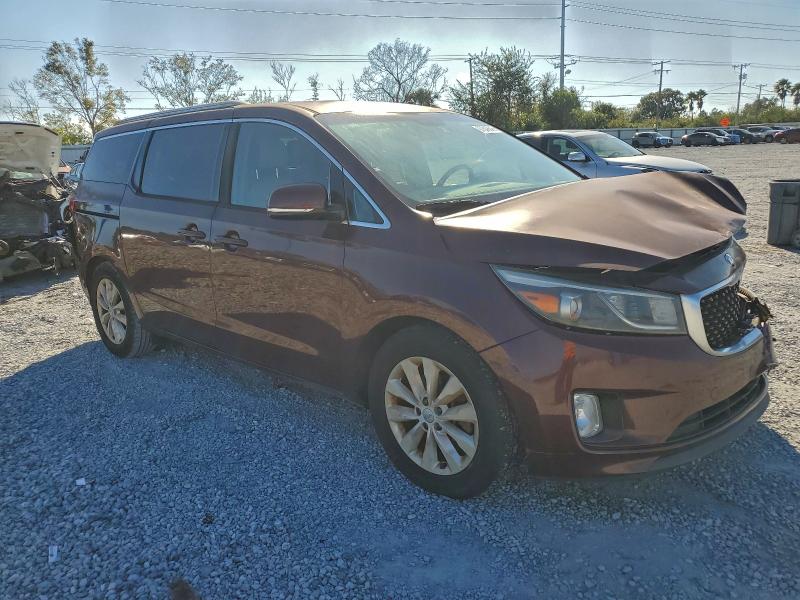 Photo 4 from auction – 2016 KIA SEDONA EX with VIN KNDMC5C13G6140643