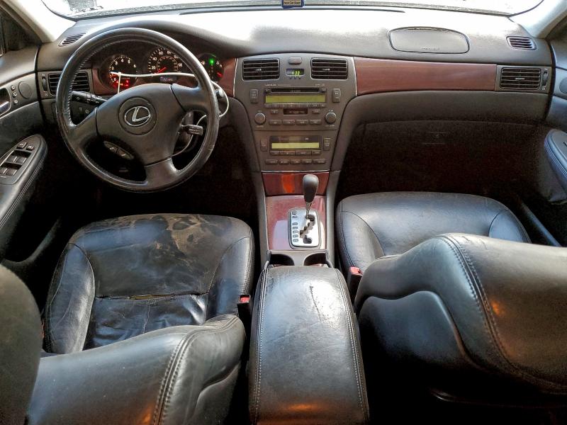 Photo 8 from auction – 2003 LEXUS ES 300 with VIN JTHBF30G636015396