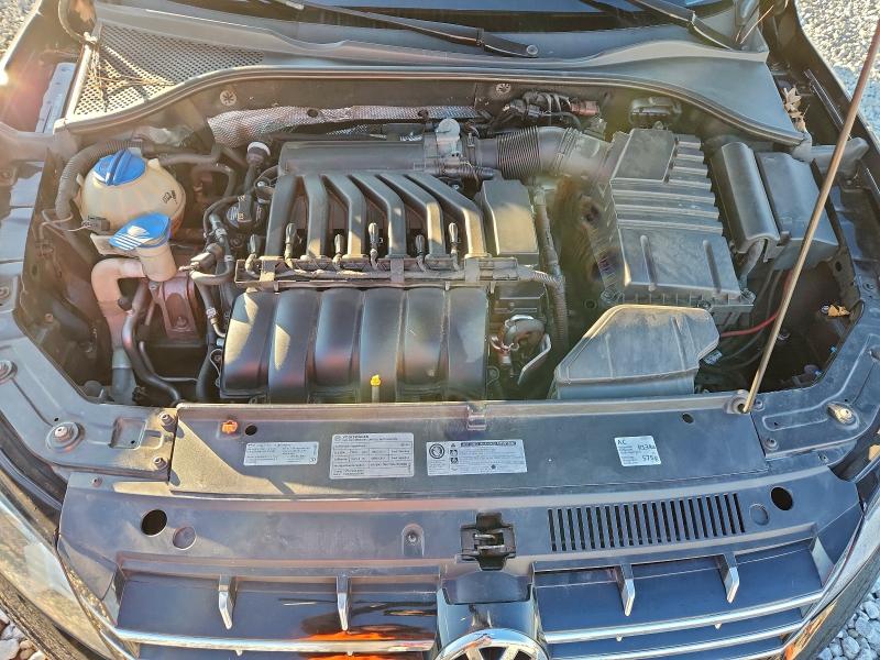 Photo 11 from auction – 2012 VOLKSWAGEN PASSAT SEL with VIN 1VWCM7A32CC048490