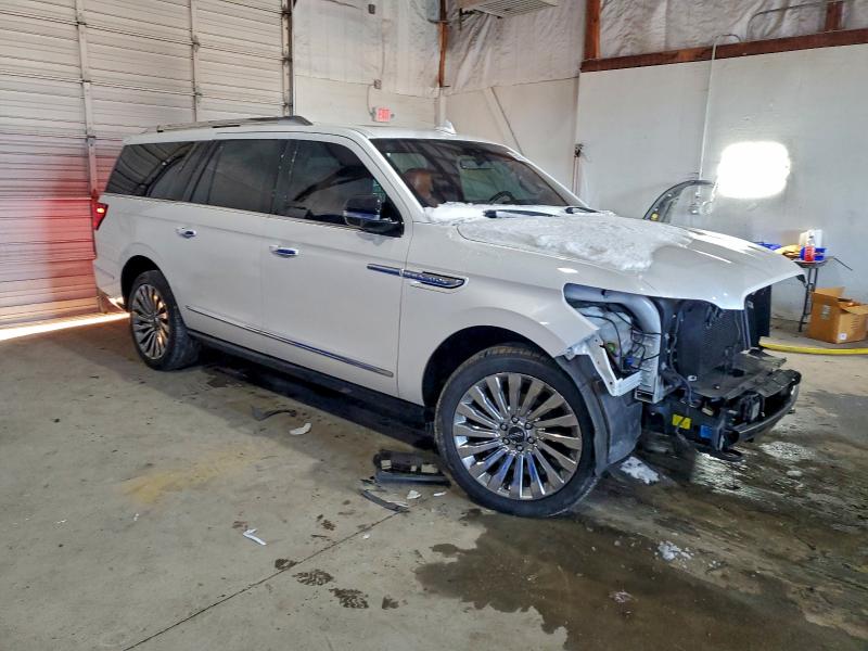 Photo 4 from auction – 2018 LINCOLN NAVIGATOR with VIN 5LMJJ3LT2JEL19051