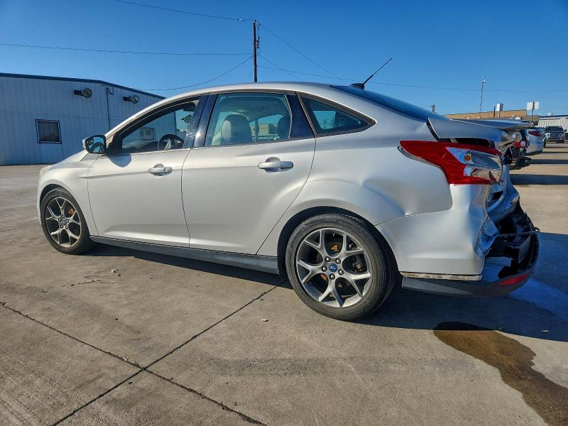 Photo 2 from auction – 2014 FORD FOCUS SE with VIN 1FADP3F22EL207685