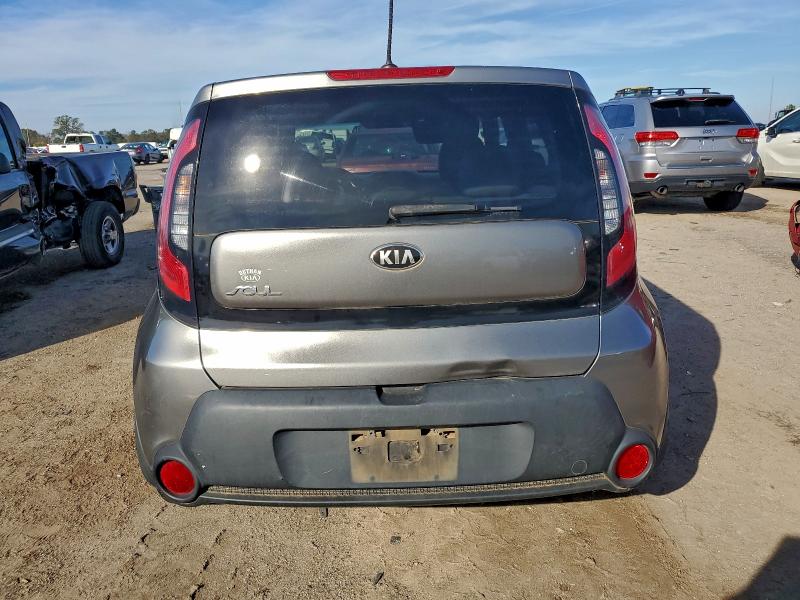 Photo 6 from auction – 2016 KIA SOUL with VIN KNDJN2A29G7267642