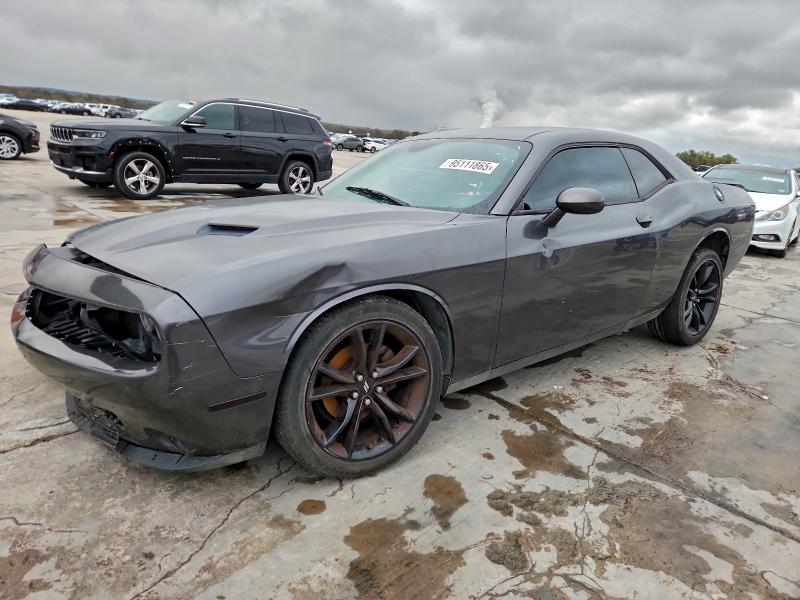 DODGE CHALLENGER 2018 with VIN 2C3CDZAG5JH153136 - Photo from auction