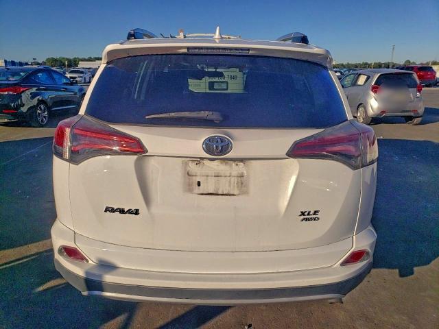 Photo 6 from auction – 2016 TOYOTA RAV 4 with VIN 2T3RFREV0GW536385