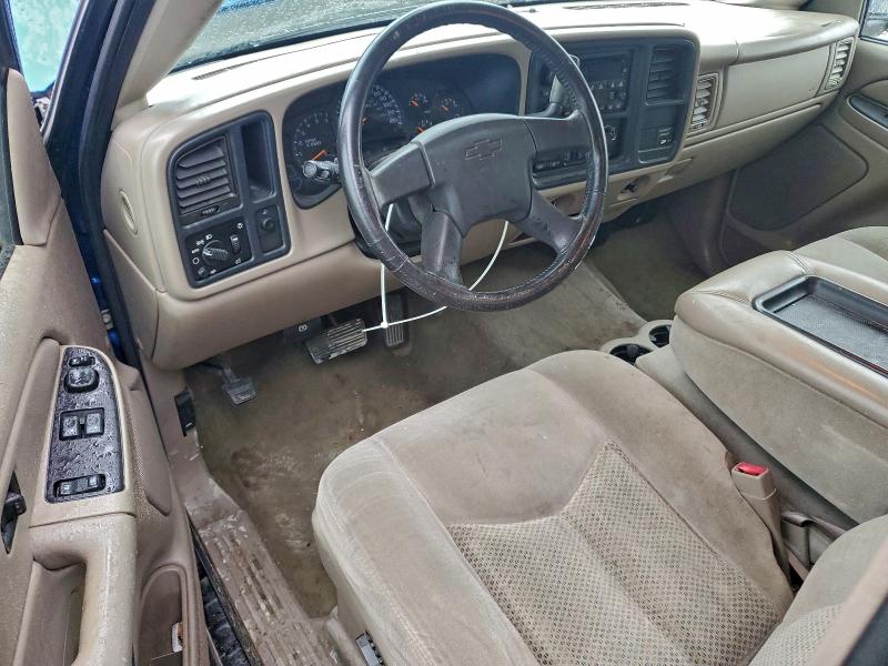 Photo 8 from auction – 2004 CHEVROLET SILVERADO with VIN 2GCEC19T241315103