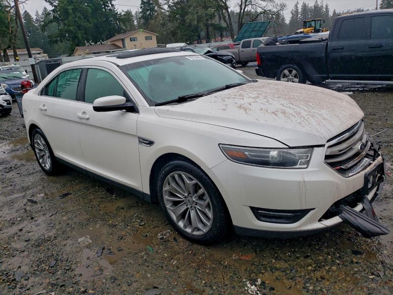 Photo 4 from auction – 2015 FORD TAURUS SEL with VIN 1FAHP2H84FG159288