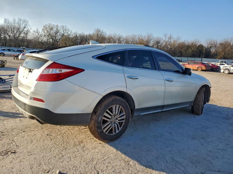 Photo 3 from auction – 2015 HONDA CROSSTOUR with VIN 5J6TF3H59FL001890