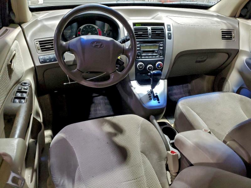 Photo 8 from auction – 2006 HYUNDAI TUCSON GLS with VIN KM8JN72D96U256469
