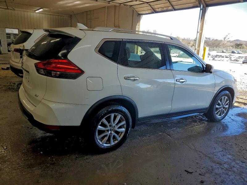 Photo 3 from auction – 2017 NISSAN ROGUE S with VIN KNMAT2MT1HP567011