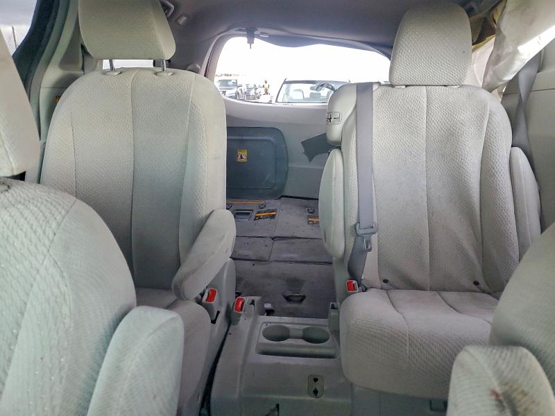 Photo 10 from auction – 2011 TOYOTA SIENNA LE with VIN 5TDKK3DC3BS092536