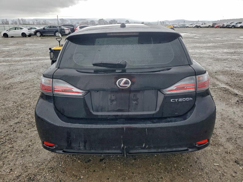 Photo 6 from auction – 2011 LEXUS CT 200 with VIN JTHKD5BH1B2046326
