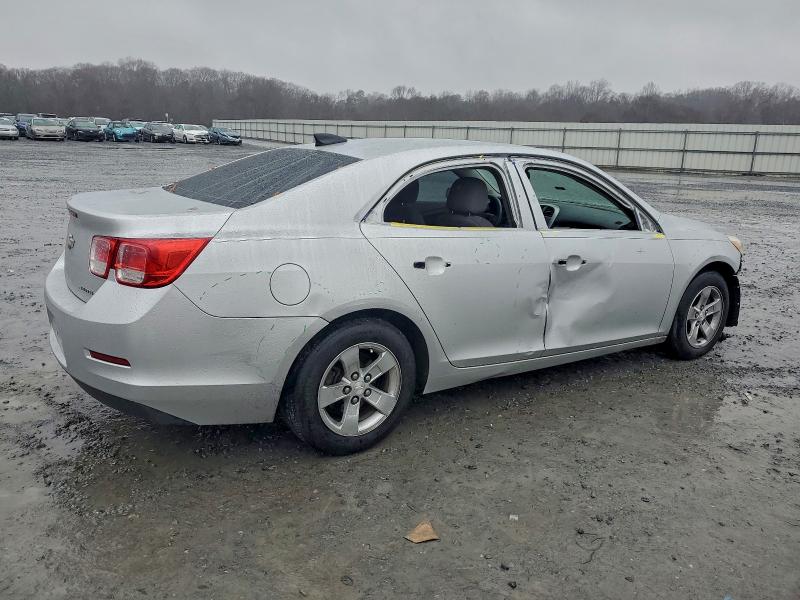 Photo 3 from auction – 2015 CHEVROLET MALIBU LS with VIN 1G11A5SL3FF109699