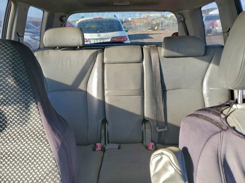 Photo 10 from auction – 2004 TOYOTA HIGHLANDER with VIN JTEDP21A540038440