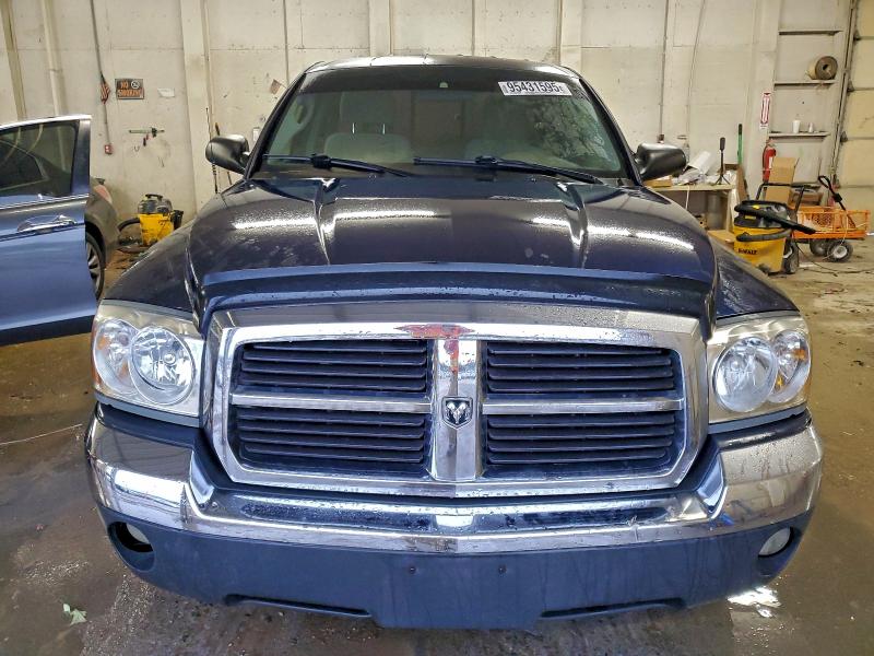 Photo 5 from auction – 2005 DODGE DAKOTA with VIN 1D3HE42K15S189240
