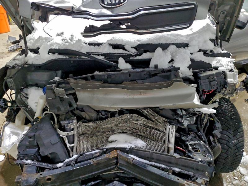 Photo 11 from auction – 2017 KIA SOUL with VIN KNDJN2A26H7494093
