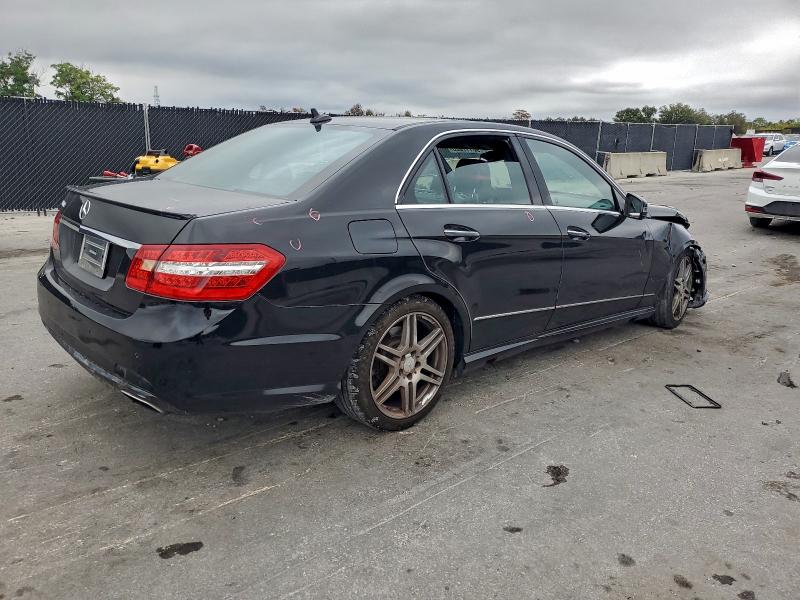 Photo 3 from auction – 2011 MERCEDES-BENZ E 550 with VIN WDDHF7CB6BA458443