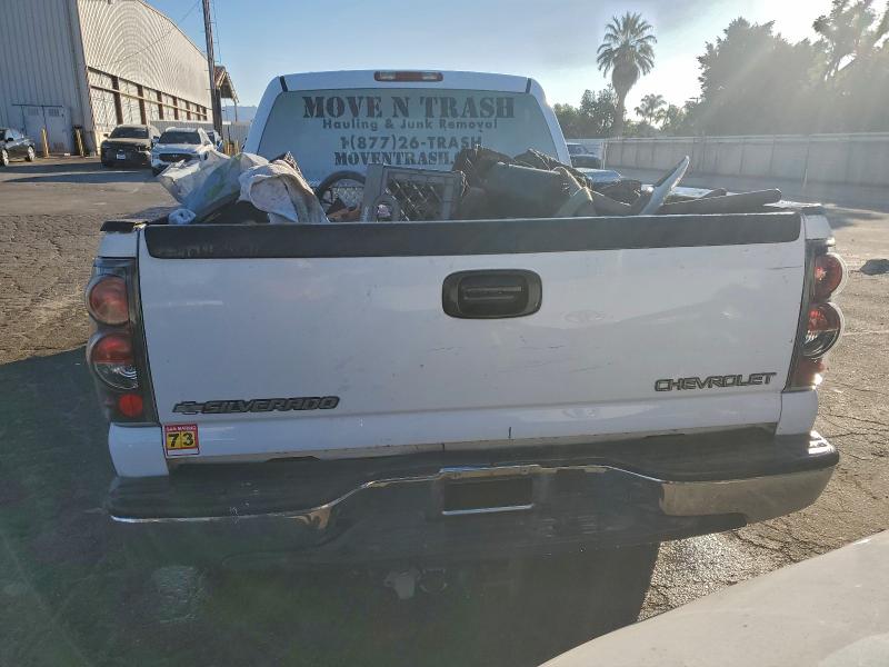 Photo 6 from auction – 2004 CHEVROLET SILVERADO with VIN 1GCGC23U24F123981