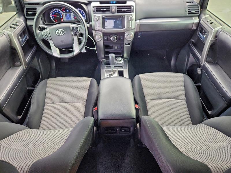 Photo 8 from auction – 2016 TOYOTA 4RUNNER SR with VIN JTEBU5JR7G5390045