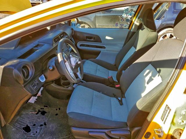 Photo 7 from auction – 2014 TOYOTA PRIUS C with VIN JTDKDTB37E1061630