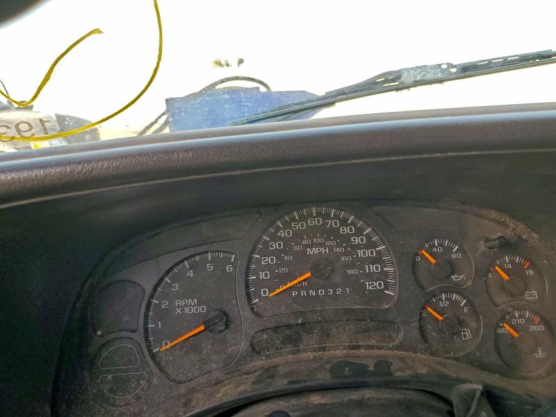 Photo 9 from auction – 2006 CHEVROLET SILVERADO with VIN 1GCHC29U76E224793