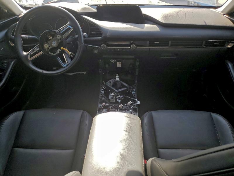 Photo 8 from auction – 2019 MAZDA 3 PREFERRE with VIN 3MZBPADL3KM108849