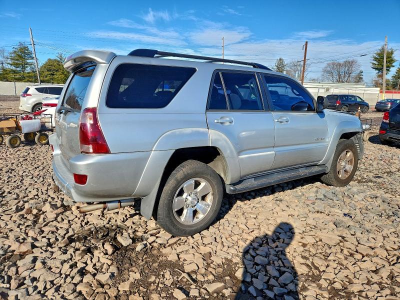 Photo 3 from auction – 2003 TOYOTA 4RUNNER SR with VIN JTEBU14RX38010631