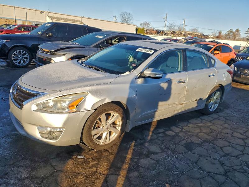 NISSAN ALTIMA 2.5 2015 with VIN 1N4AL3AP8FC275380 - Photo from auction