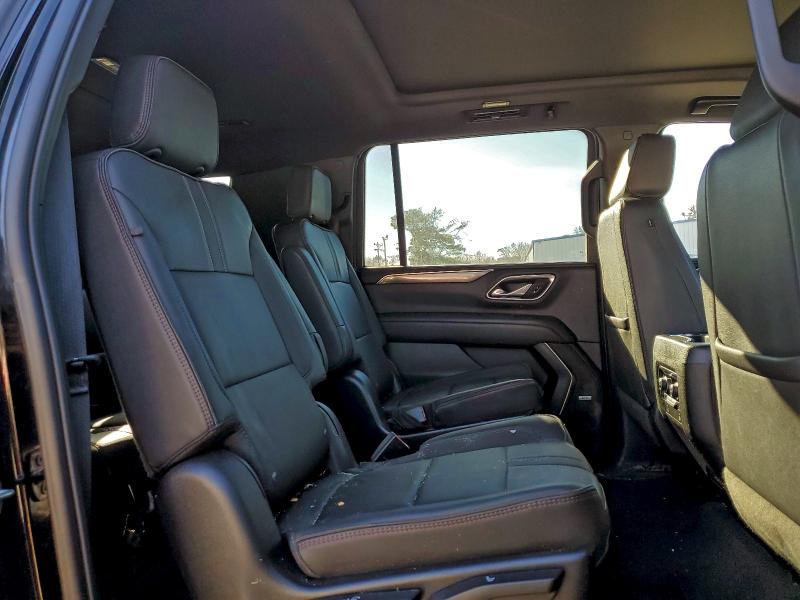 Photo 11 from auction – 2023 CHEVROLET SUBURBAN K with VIN 1GNSKEKD9PR474428