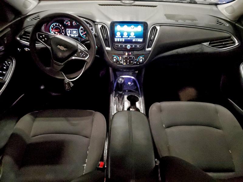 Photo 8 from auction – 2020 CHEVROLET MALIBU LT with VIN 1G1ZD5ST6LF035989