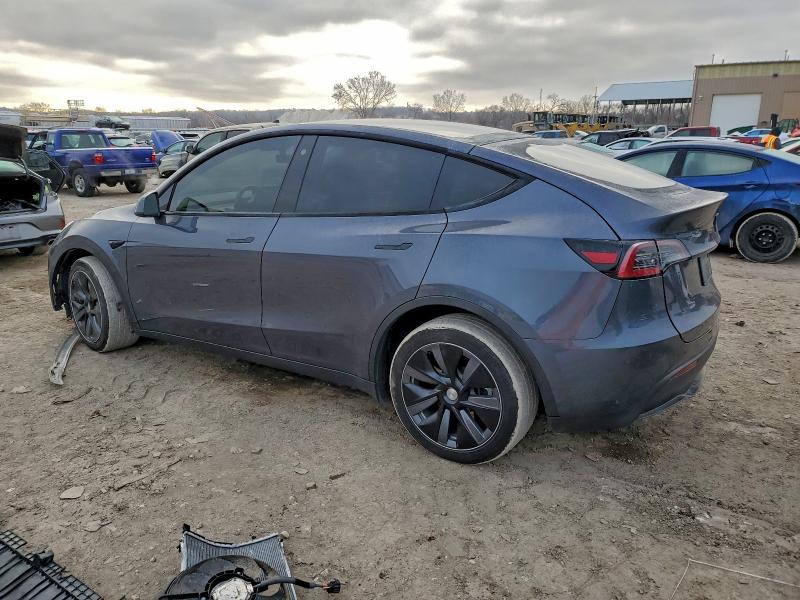 Photo 2 from auction – 2023 TESLA MODEL Y with VIN 7SAYGDEE0PA056090