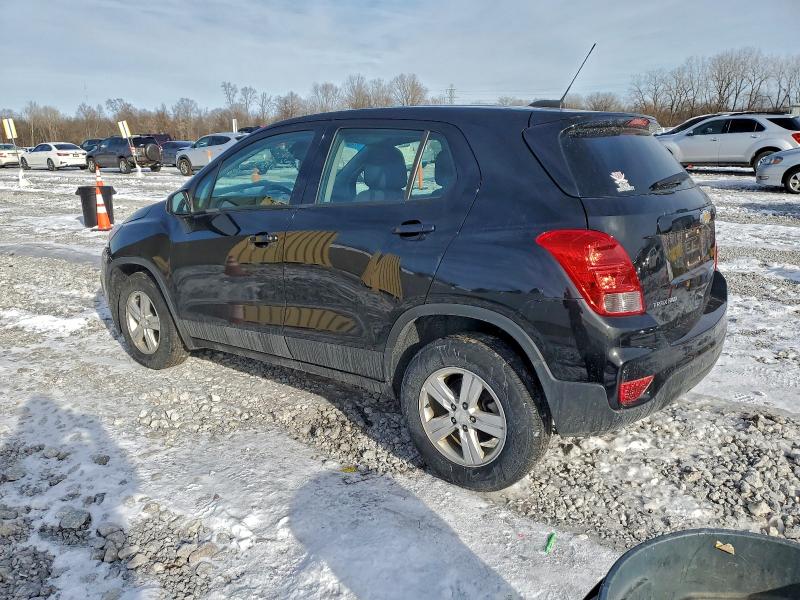 Photo 2 from auction – 2019 CHEVROLET TRAX with VIN 3GNCJNSB2KL406011