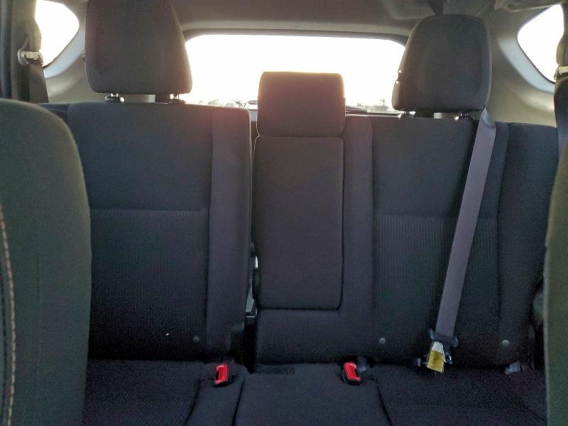 Photo 10 from auction – 2014 TOYOTA RAV4 XLE with VIN JTMRFREV1ED069200