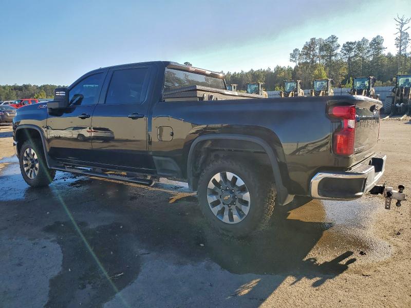 Photo 2 from auction – 2023 CHEVROLET SILVERADO with VIN 2GC4YNEY2P1715656