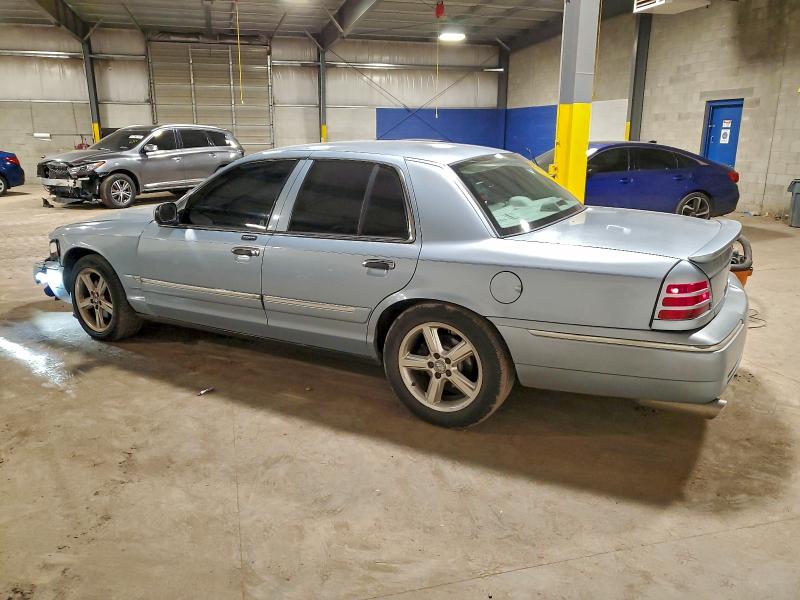 Photo 2 from auction – 2004 MERCURY GRAND MARQ with VIN 2MEFM74W24X617475