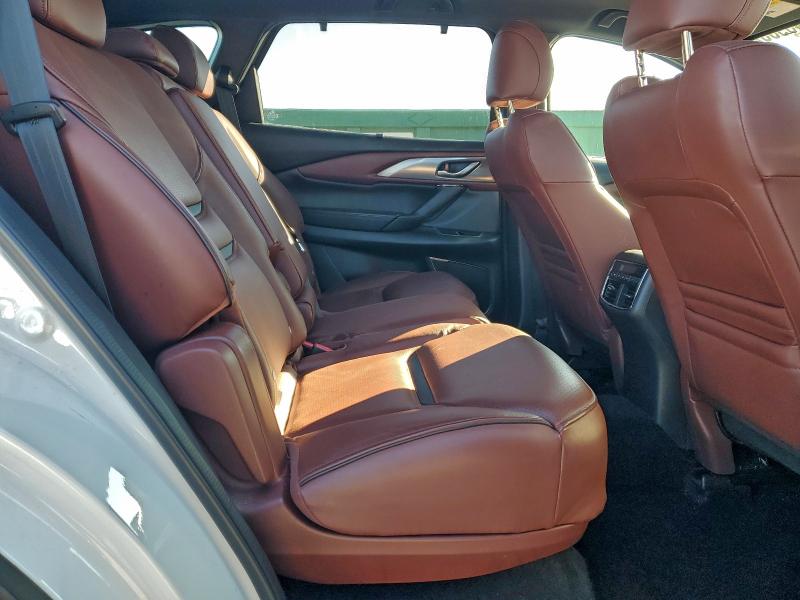 Photo 11 from auction – 2016 MAZDA CX-9 SIGNA with VIN JM3TCBEY5G0117069