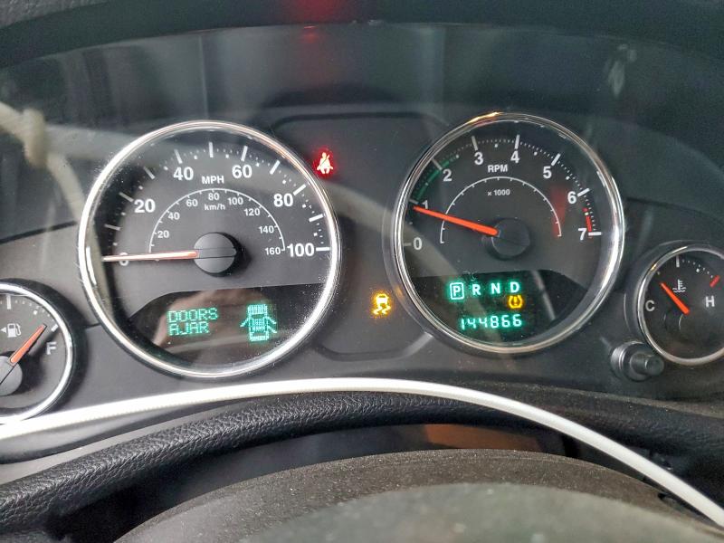 Photo 9 from auction – 2014 JEEP WRANGLER U with VIN 1C4BJWDG4EL247415