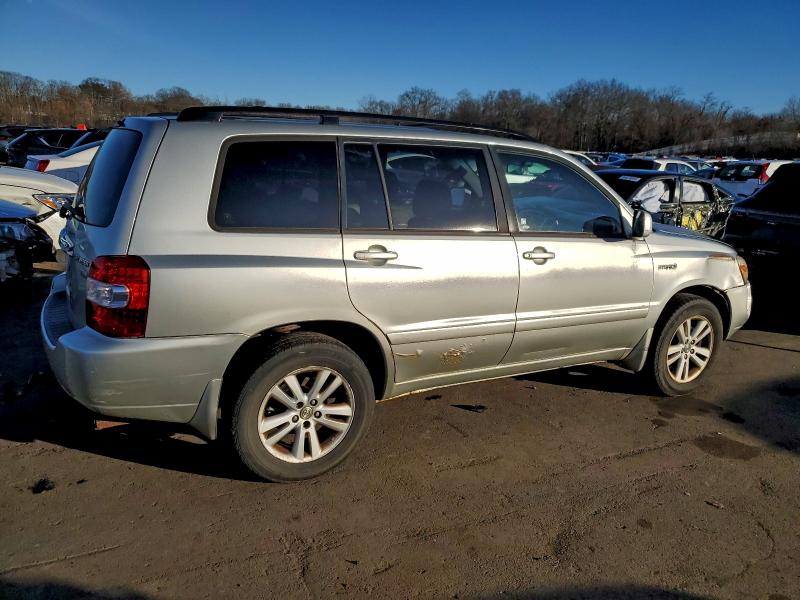 Photo 3 from auction – 2006 TOYOTA HIGHLANDER with VIN JTEEW21A460021879