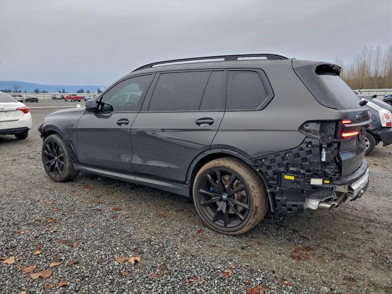 Снимка 2 от търг – 2025 BMW X7 M60I с VIN 5UX33EM02S9W30109