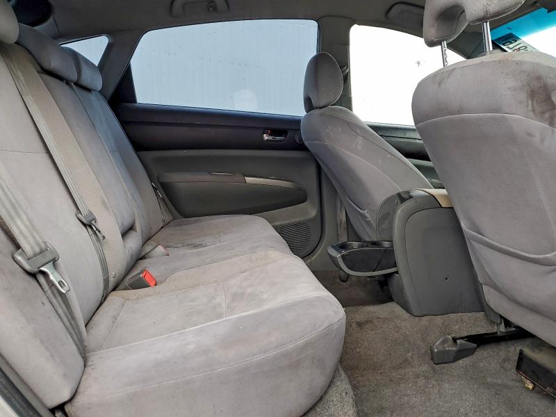 Photo 10 from auction – 2005 TOYOTA PRIUS with VIN JTDKB20U357037995
