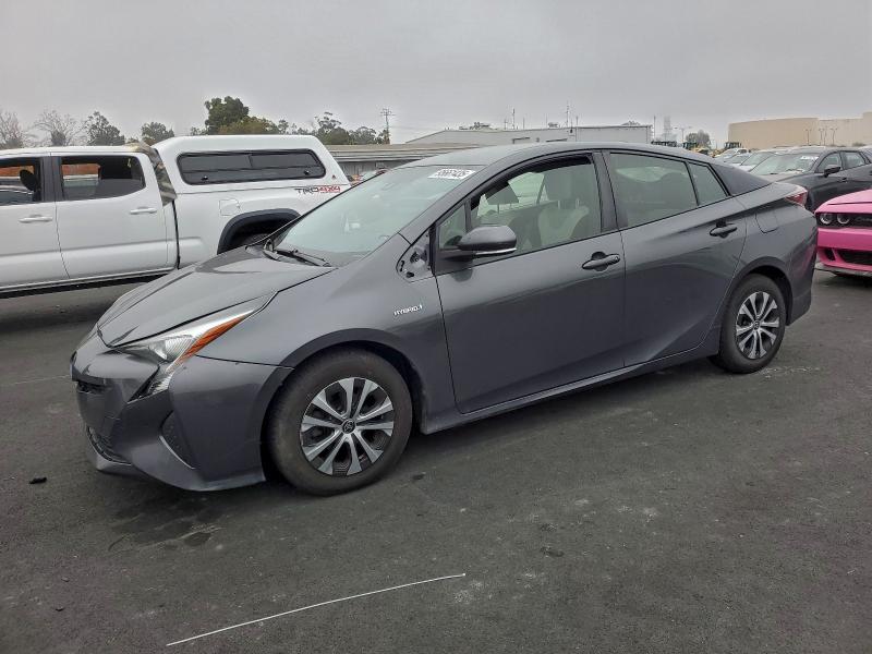 TOYOTA PRIUS 2017 with VIN JTDKBRFU0H3043846 - Photo from auction