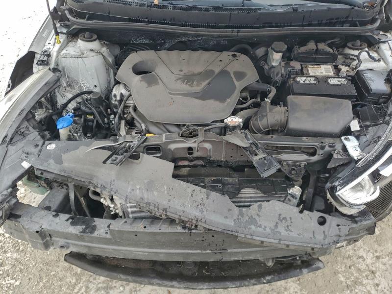 Photo 11 from auction – 2017 HYUNDAI ACCENT SE with VIN KMHCT4AE0HU383069