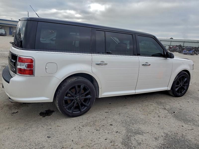Photo 3 from auction – 2018 FORD FLEX LIMIT with VIN 2FMHK6DT2JBA10495