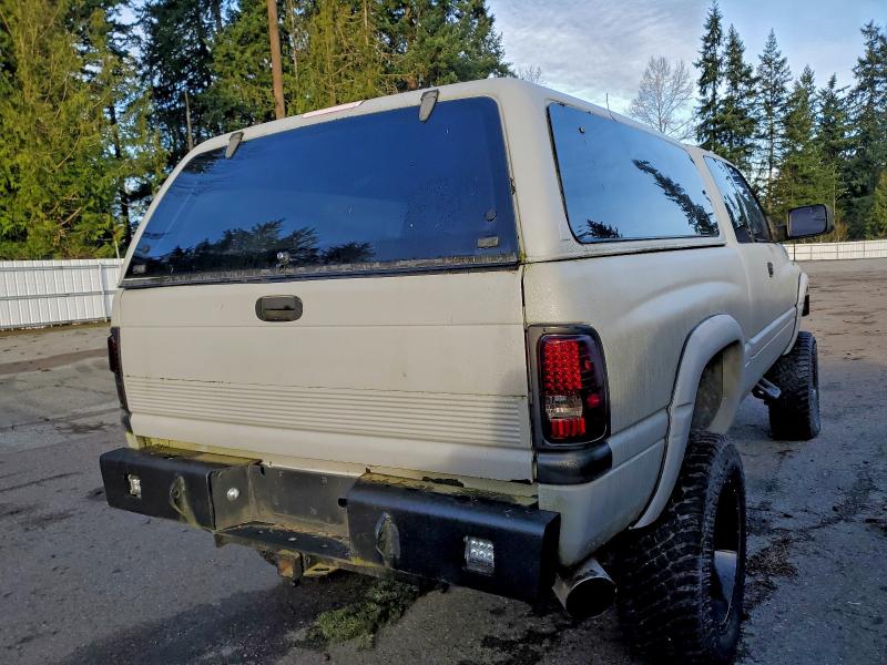 Photo 3 from auction – 1998 DODGE RAM 2500 with VIN 3B7KF22D2WG106649